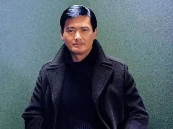 任達華,一次金像獎,以模特身份進入演藝圈,無線電視藝員訓練班畢業後,於1