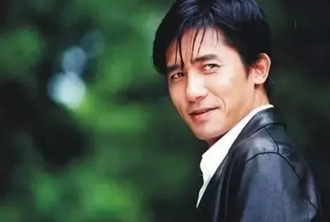 8年王家衛執導的《旺角卡門》可說是劉德華電影生涯的第一個重要標誌。九十年