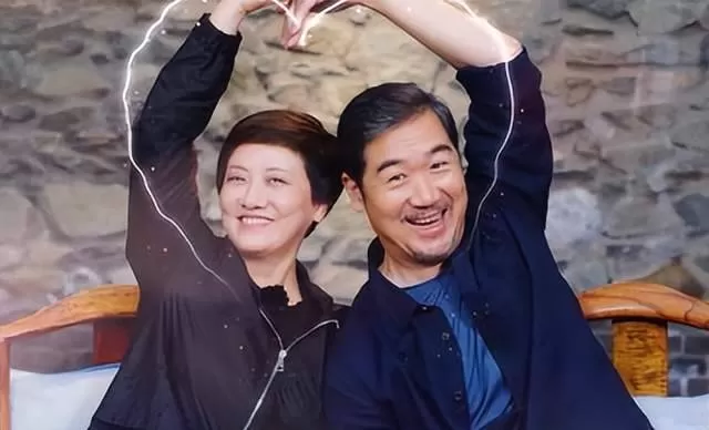 個人設崩塌的藝人,就是自己心目中摯愛的愛豆。畢竟在2022