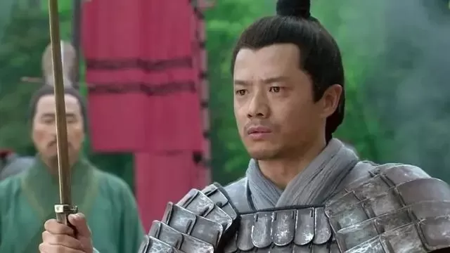 位戰神。白起白起又叫做人屠,之所以給了這